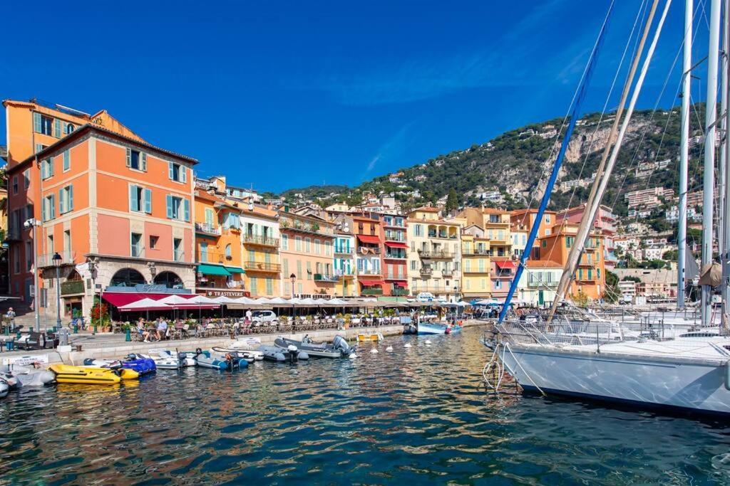 #40 Bright Sea View Suite For 6 2Mins Walk Port & Sea Villefranche-sur-Mer Esterno foto