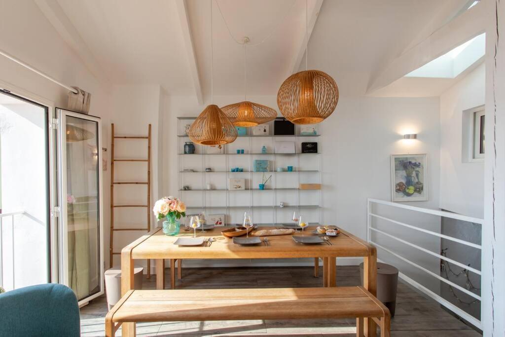 #40 Bright Sea View Suite For 6 2Mins Walk Port & Sea Villefranche-sur-Mer Esterno foto